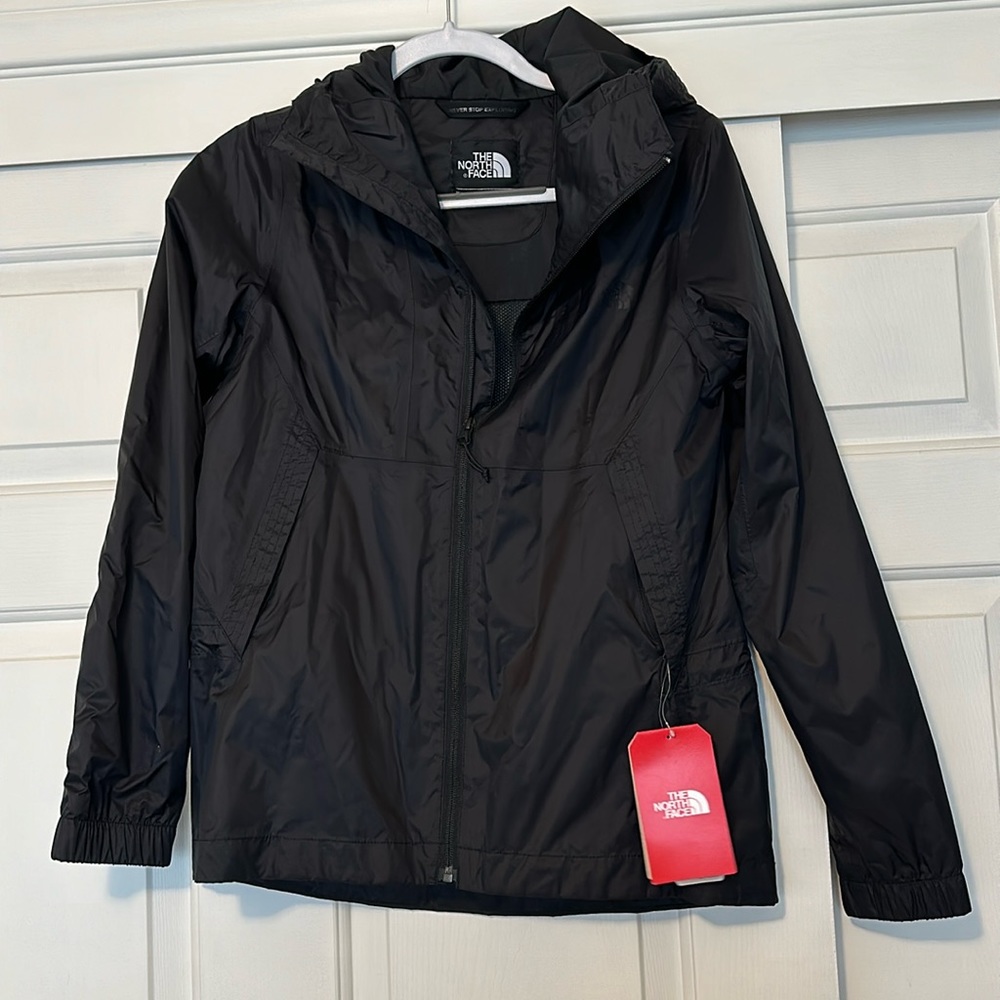 The North Face Wind Breaker
